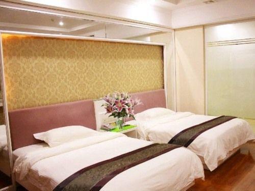 Гуанчжоу: GreenTree Alliance GuangDong GuangZhou HuaDu District YunShan Avenue Sports Center Hotel
