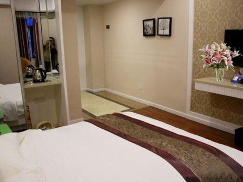Гуанчжоу: GreenTree Alliance GuangDong GuangZhou HuaDu District YunShan Avenue Sports Center Hotel