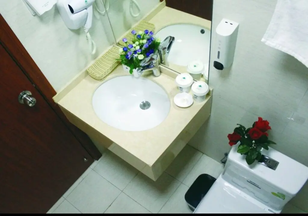Шанхай: GreenTree Inn Shanghai MinHang ZhuanQiao Subway Station East ZhuanXing Road Shell Hotel