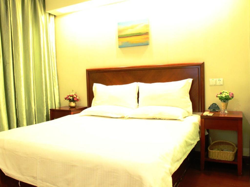 Шанхай: GreenTree Alliance Shanghai Fengzhuang Metro Station Hotel