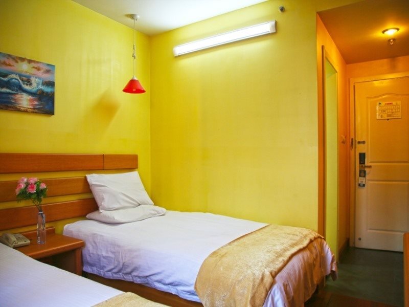 Шанхай: GreenTree Inn ShangHai Jingan District Middle YanChang Road HuTai Road Express Hotel