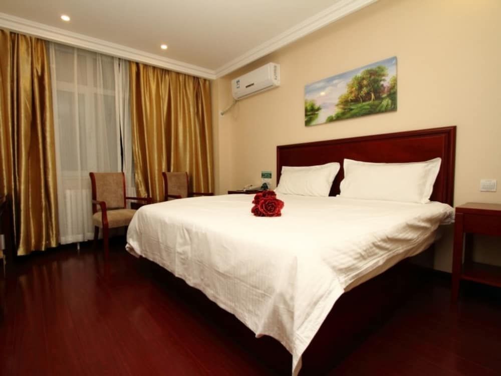 Тяньцзинь: GreenTree Inn Tianjing Beichen Yixingbu Town Huabei Group Subway Station Express Hotel