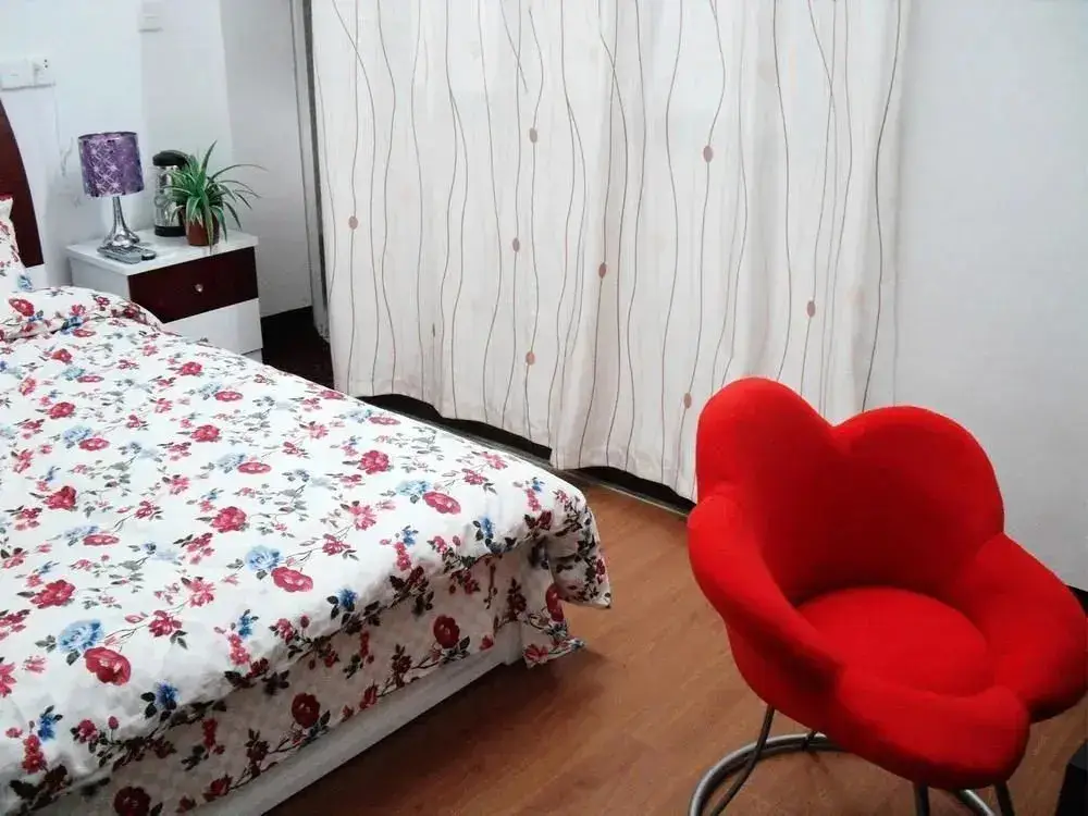 Цзясинь: Xitang Wanghelou Inn