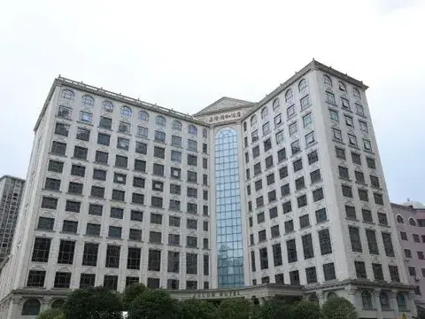 Jalon Tonghe Hotel — фото 1