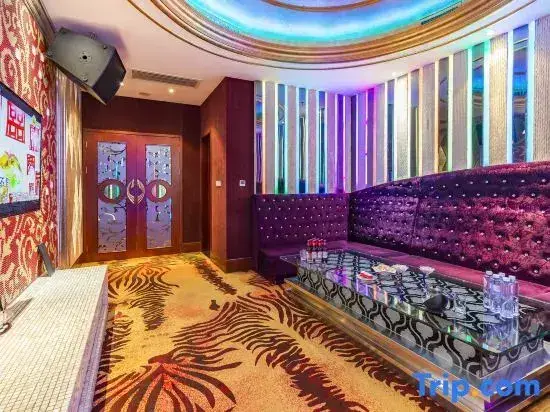 Баодин: Xiyue International Business Hotel