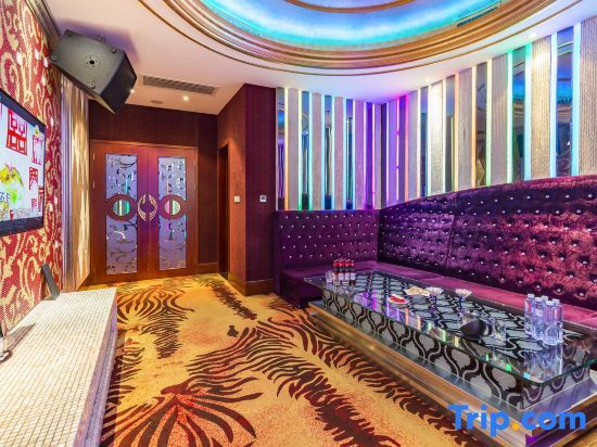 Баодин: Xiyue International Business Hotel