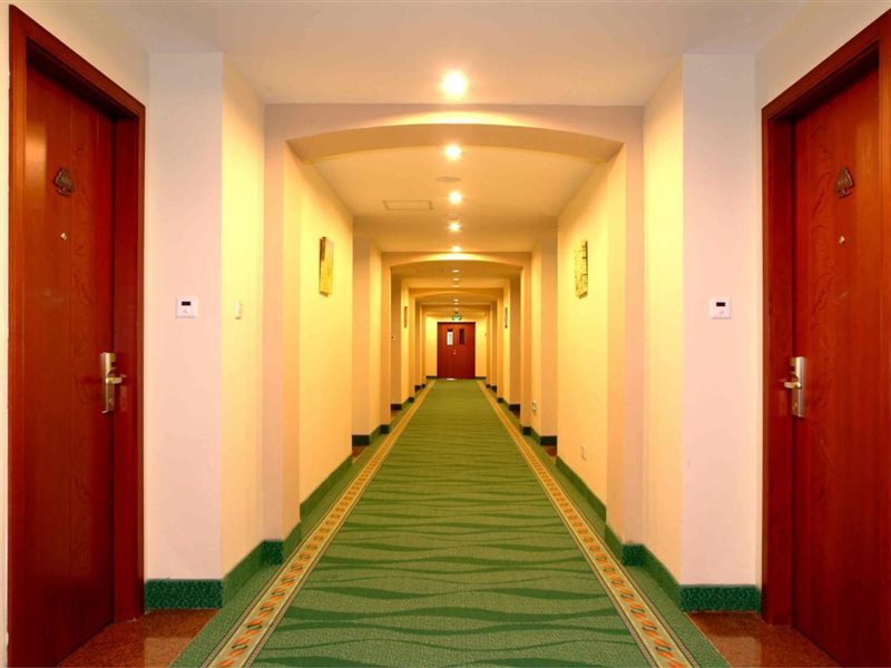Пекин: GreenTree Inn Beijing International Studies University Dalianpo Metro Station Express Hotel
