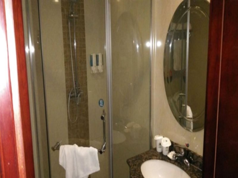 Пекин: GreenTree Inn Beijing Fengtai Dacheng Road Huanleshuimofang Business Hotel