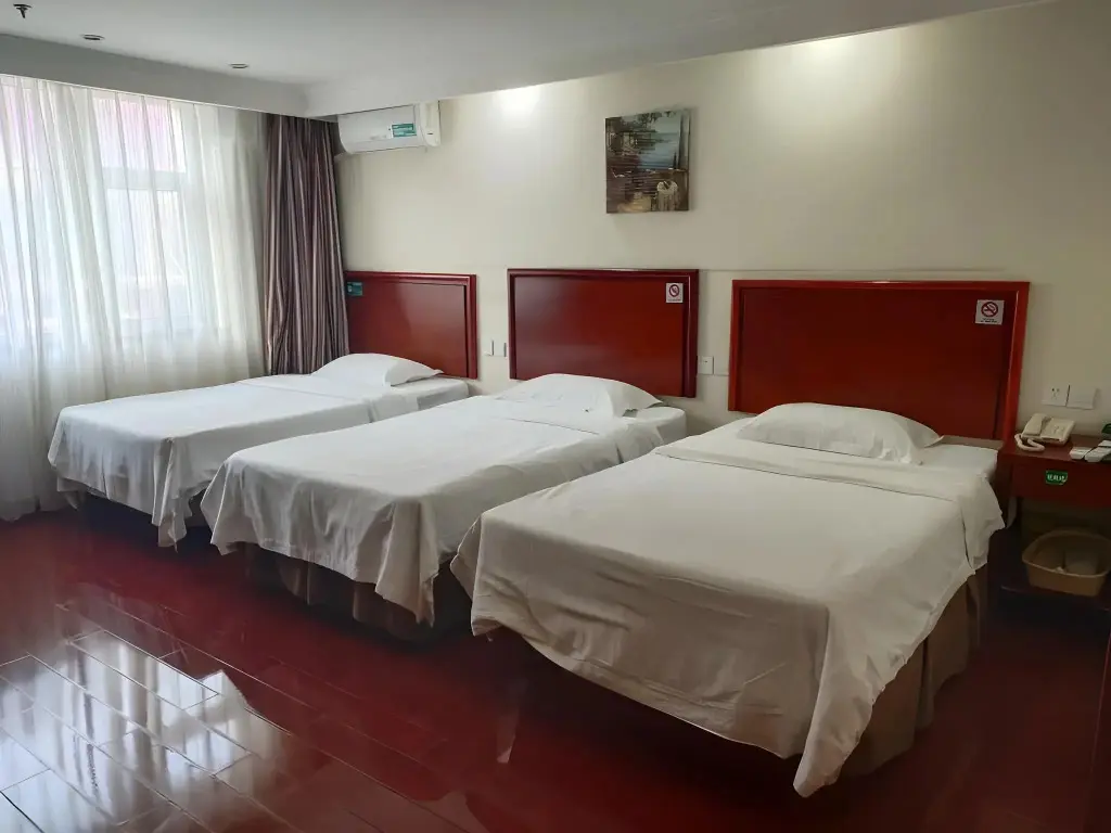 Пекин: GreenTree Inn Beijing Fengtai Dacheng Road Huanleshuimofang Business Hotel