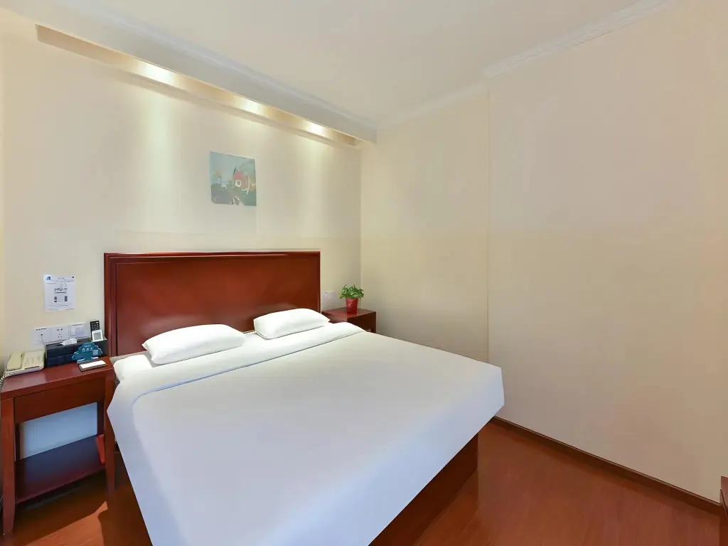 Пекин: Greentree Inn Beijing Fengtai East Avenue Express