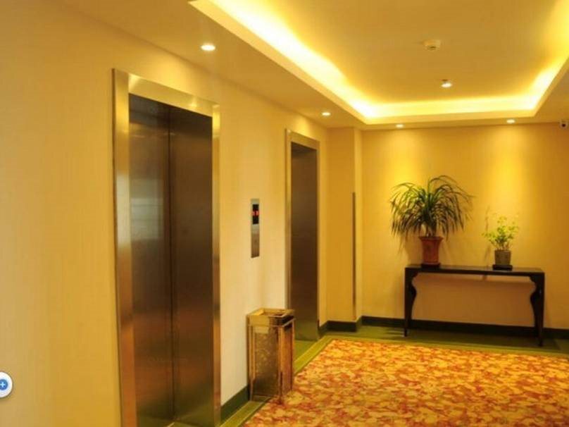 Пекин: GreenTree Inn BeiJing YiZhuang West TongJi Road Metro Station Express Hotel