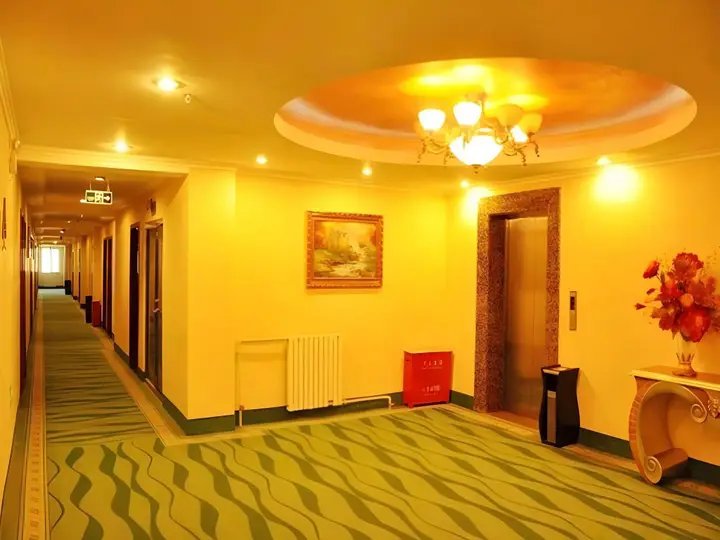 Пекин: GreenTree Inn Beijing Changping Shahe Metro station Express Hotel