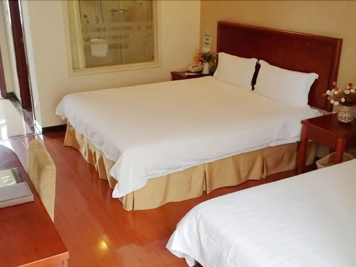 Пекин: GreenTree Inn Beijing Haidian District Xisanqi Bridge Hotel
