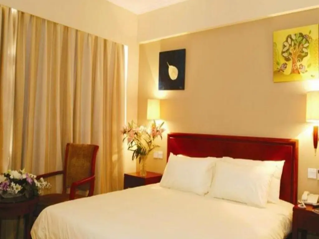 Пекин: GreenTree Inn Beijing Daxing Xingye Street Liyuan Business Hotel