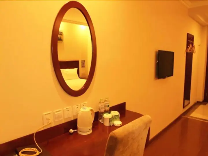 Пекин: GreenTree Inn Beijing East Yizhuang District Second Kechuang Street Express Hotel