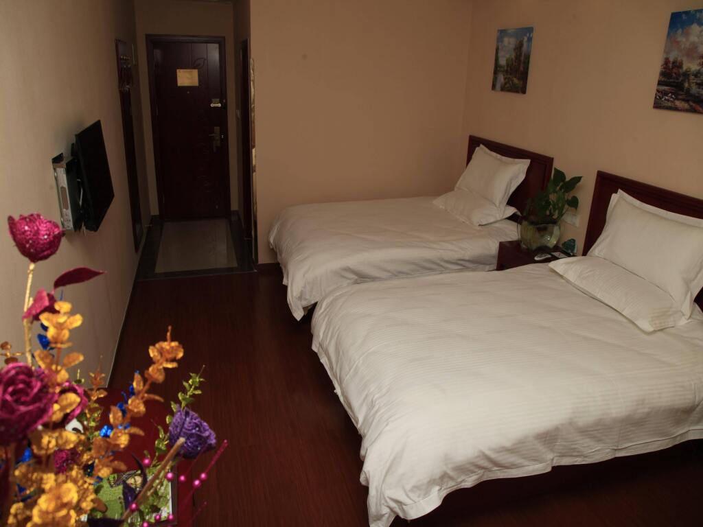 Пекин: Greentree Inn Beijing Yanqing Gaota Rd Express Hotel
