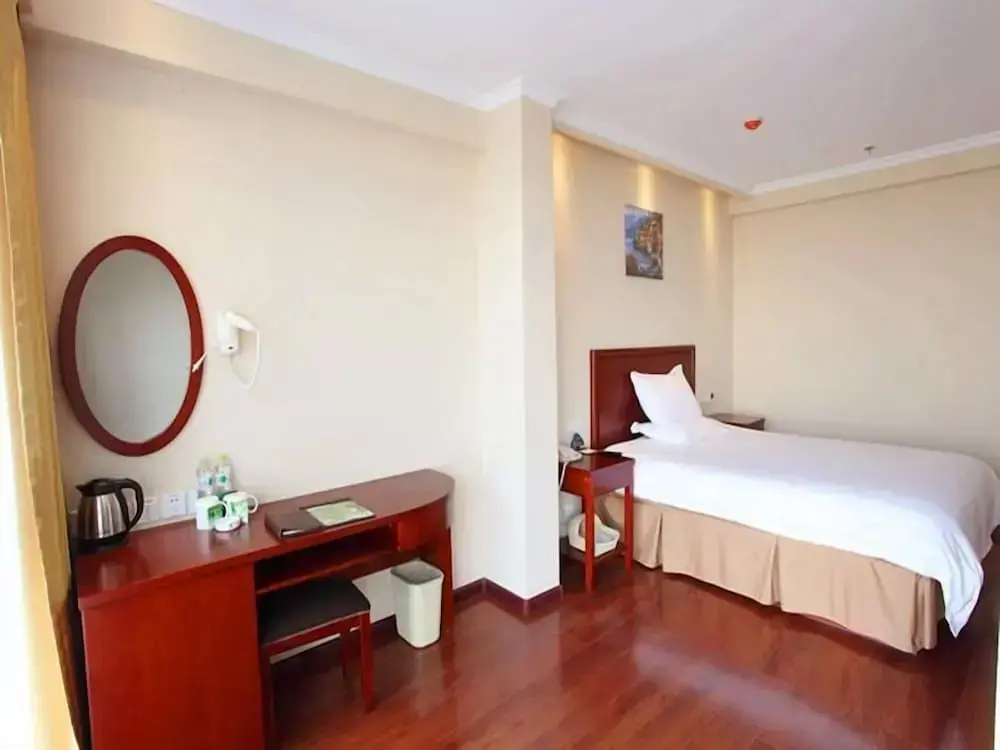 Тяньцзинь: GreenTree Inn Tianjin Wuqing West YonGYAng Road Express Hotel