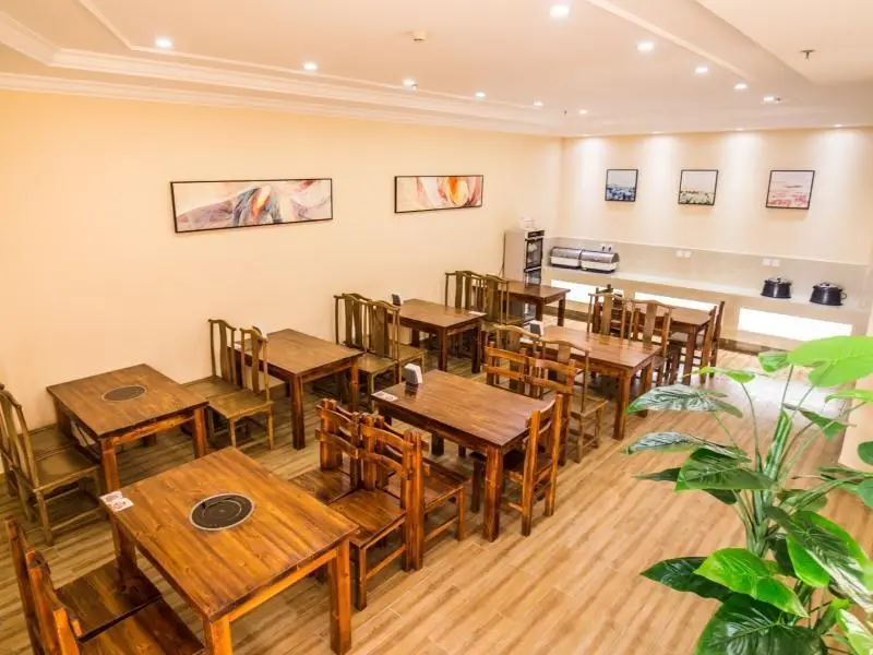 Тяньцзинь: GreenTree Inn Tianjin Xiqin Development District Dasi Meijiang Exhibition Center Hotel