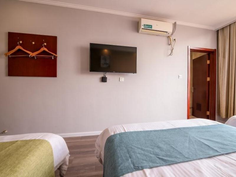 Тяньцзинь: GreenTree Inn Tianjin Jinnan Shuanggang Lishuang Road Shell Hotel