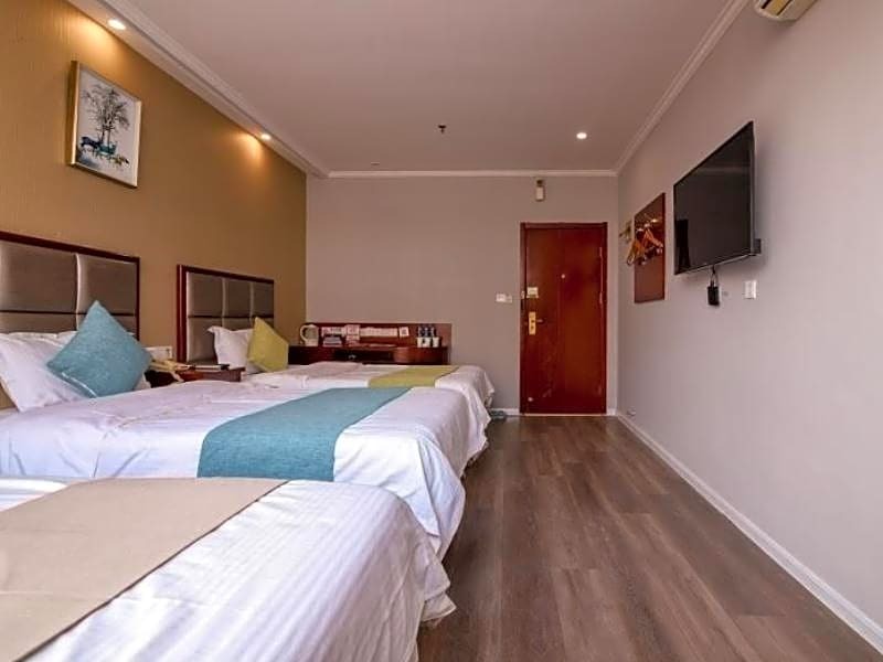 Тяньцзинь: GreenTree Inn Tianjin Jinnan Shuanggang Lishuang Road Shell Hotel