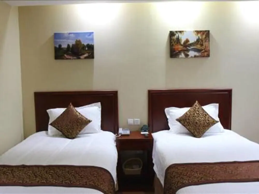 Тяньцзинь: GreenTree Inn Tianjin Xiqing Development Zone Renrenle Square Express Hotel