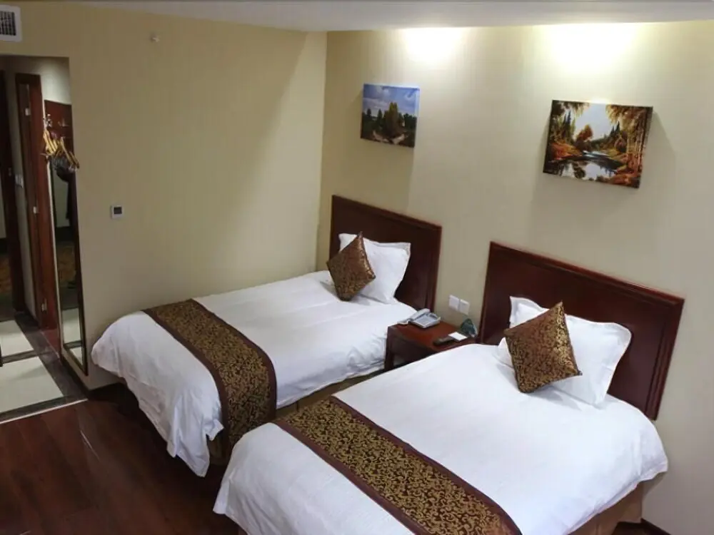 Тяньцзинь: GreenTree Inn Tianjin Xiqing Development Zone Renrenle Square Express Hotel