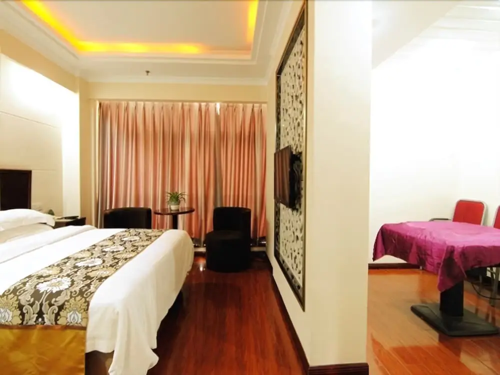 Чунцин: Greentree Inn Chongqing North Railway Station Express Hotel