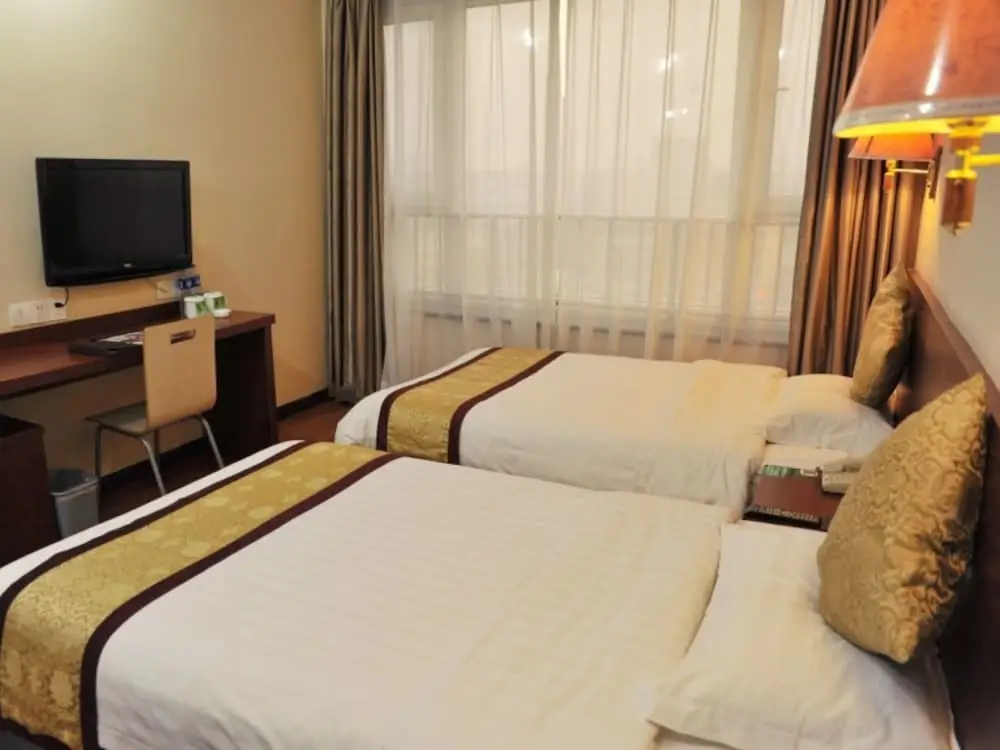 Тяньцзинь: GreenTree Alliance TianJin BeiChen District JingJin Highway NanCang Bridge Hotel