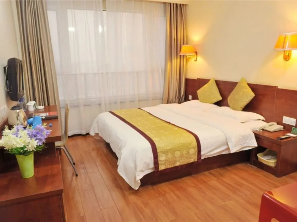 Тяньцзинь: GreenTree Alliance TianJin BeiChen District JingJin Highway NanCang Bridge Hotel