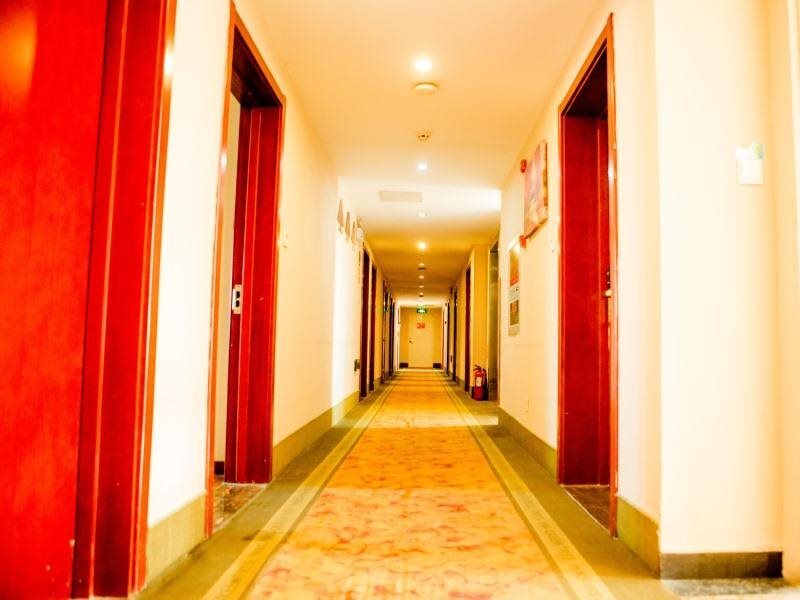 Тяньцзинь: GreenTree Inn Tianjin Baodi Nanguan Avenue Express Hotel