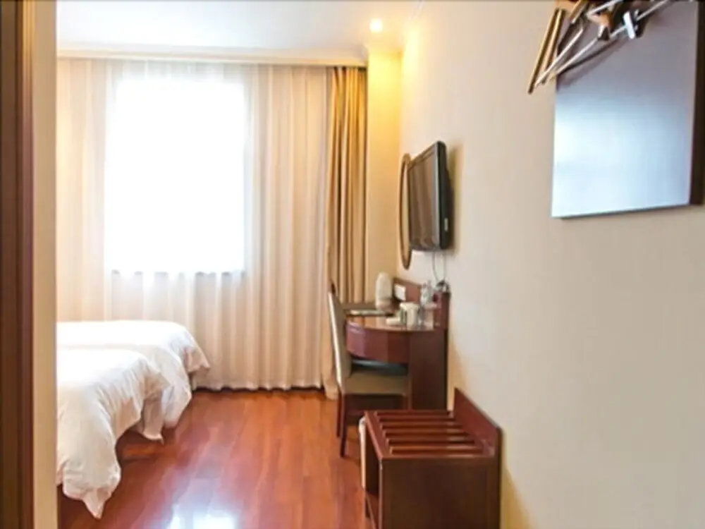 Тяньцзинь: GreenTree Inn Tianjin Wuqing District Jingjin Highway Hotel