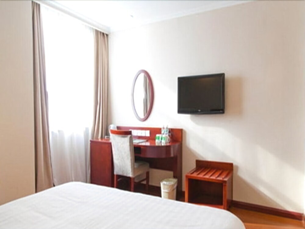 Тяньцзинь: GreenTree Inn Tianjin Wuqing District Jingjin Highway Hotel