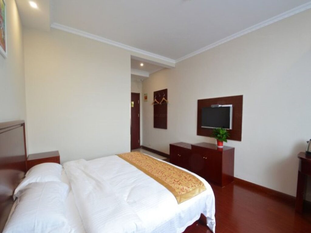 Нанкин: GreenTree Inn Nanjing XianLin Road JinMaRoad Subway Station Shell Hotel