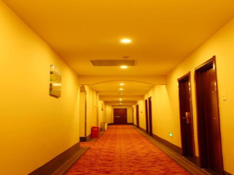 Нанкин: Thank Inn Hotel Jiangsu Nanjing Jiangning District Taowu