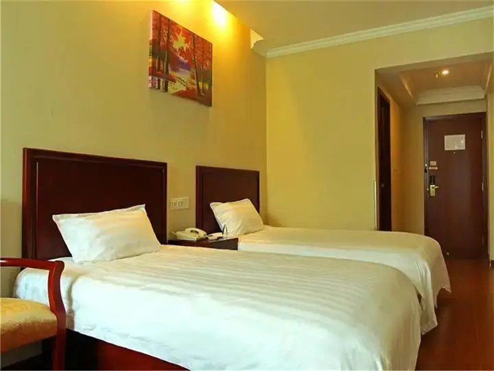 Гуанчжоу: GreenTree Inn Guangdong Guangzhou Luochongwei Bus Passenger Terminal Business Ho