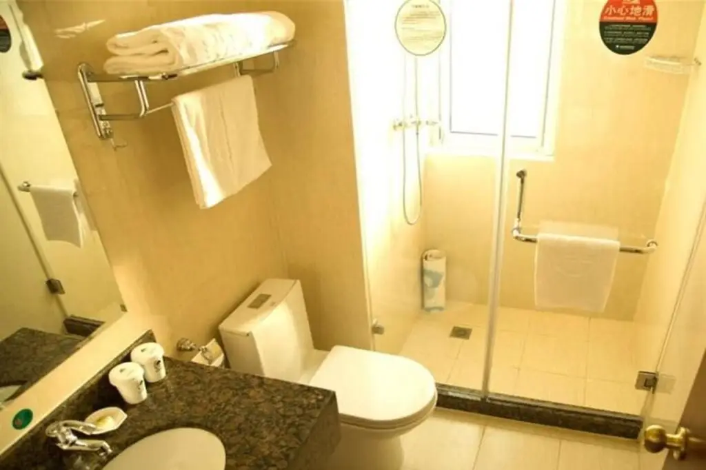 Гуанчжоу: GreenTree Inn Guangzhou Jichang Road Express Hotel