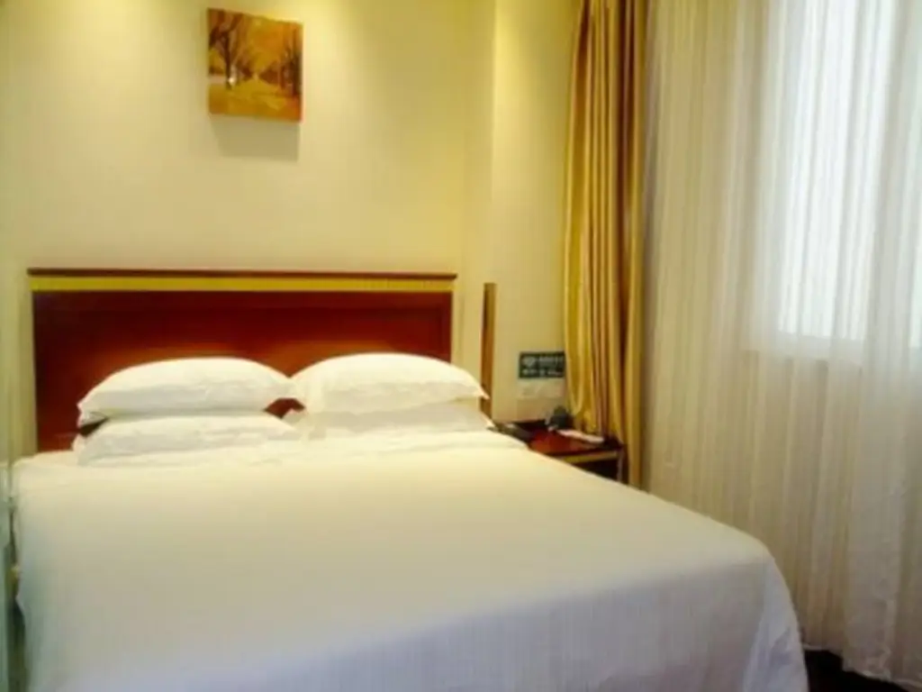 Пекин: GreenTree Inn Beijing North Dayangfang Bridge Express Hotel