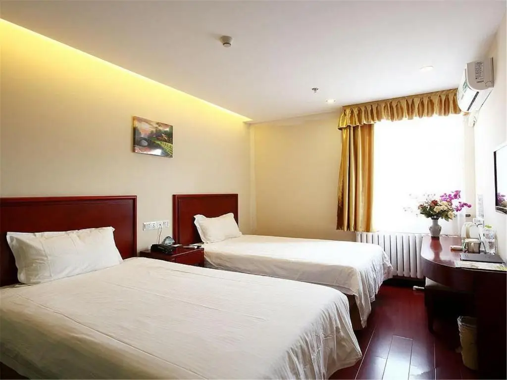 Пекин: GreenTree Inn Beijing Changping District Beiqijia Future Science & Technology City Hotel