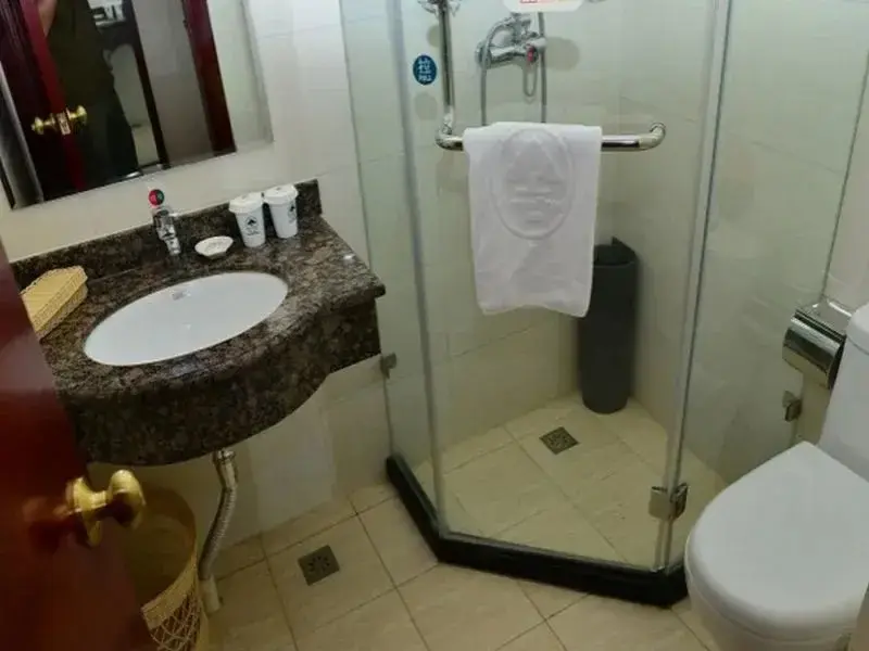 Пекин: GreenTree Inn Beijing Lin Cui Road Business
