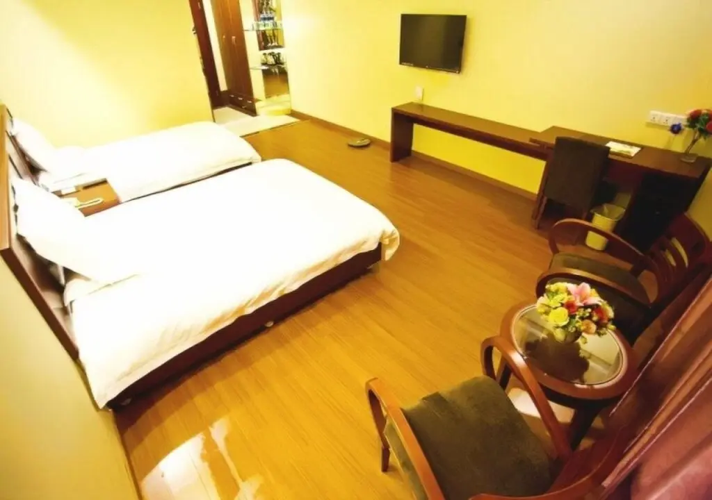 Шанхай: GreenTree Inn Shanghai Expo Site South Yanggao Road Subway Station Express Hotel