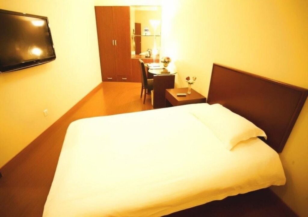 Шанхай: GreenTree Inn Shanghai Expo Site South Yanggao Road Subway Station Express Hotel