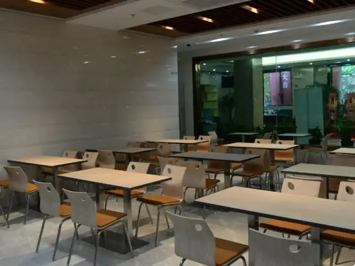 Шанхай: GreenTree Inn Road Subway Station Express Hotel