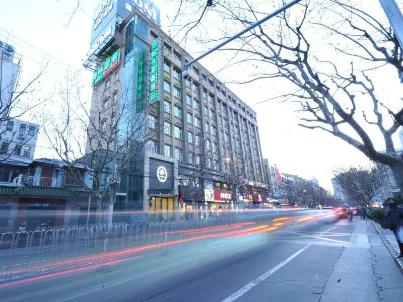 Шанхай: GreenTree Inn Shanghai Yanchang Road