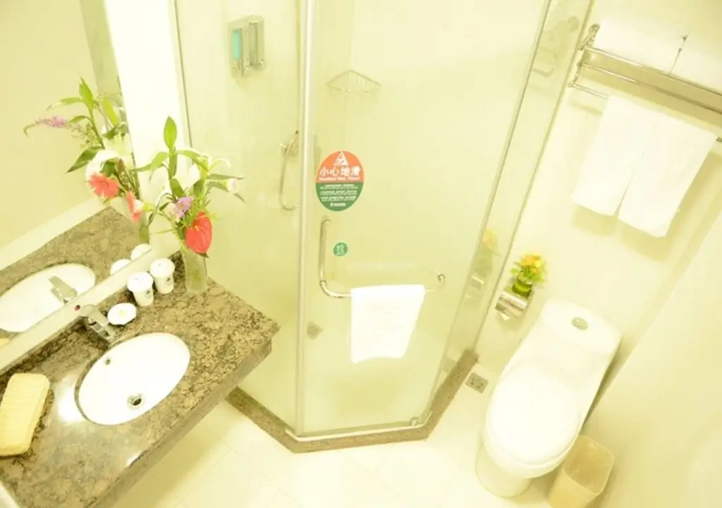 Шанхай: GreenTree Inn Shanghai Waigaoqiao Free Trade Zone Express Hotel