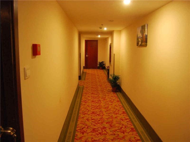 Шанхай: GreenTree Inn Shanghai Pudong Airport Huaxia East Road Express Hotel