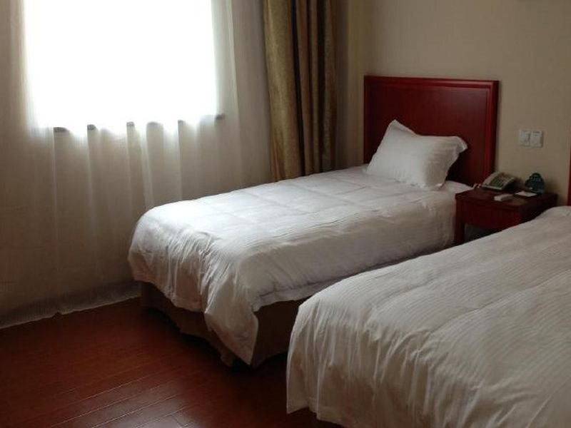 Шанхай: GreenTree Inn Shanghai Pudong Airport Huaxia East Road Express Hotel