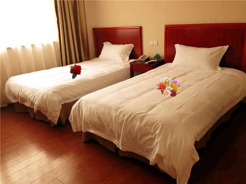 Шанхай: GreenTree Inn Shanghai Pudong Airport Huaxia East Road Express Hotel