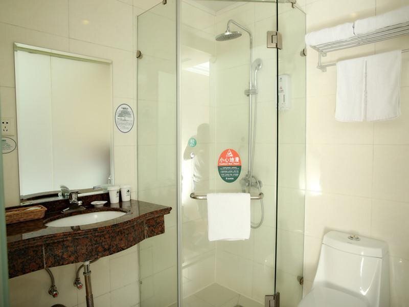 GreenTree Inn Shanghai Pudong New Area Hangtou Express Hotel — фото 1