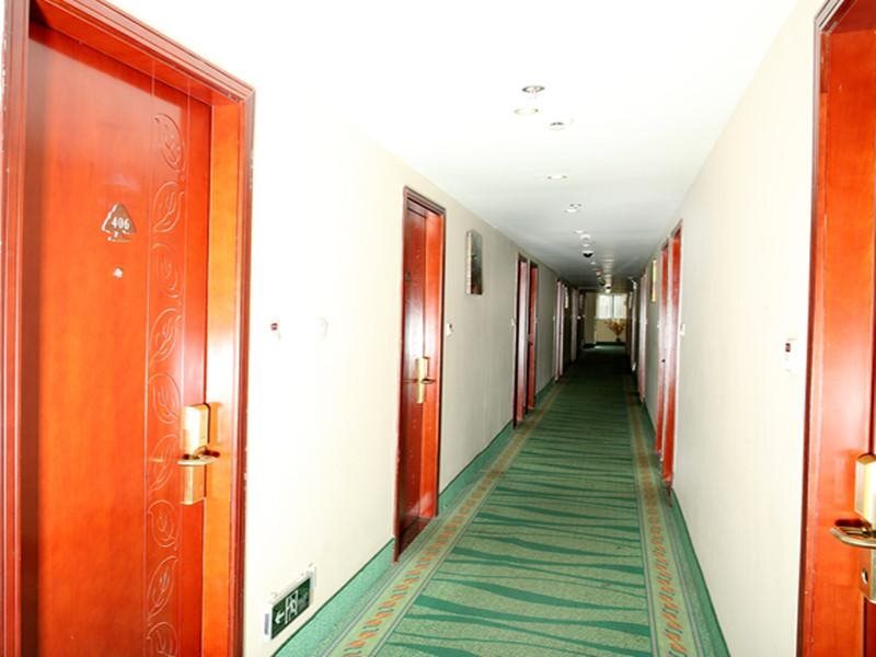 Шанхай: GreenTree Inn Shanghai Pudong New Area Hangtou Express Hotel