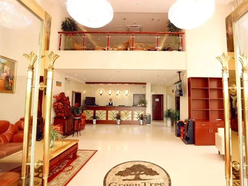 Шанхай: Greentree Inn Shanghai Chedun Film Park Songmin Road Express Hotel